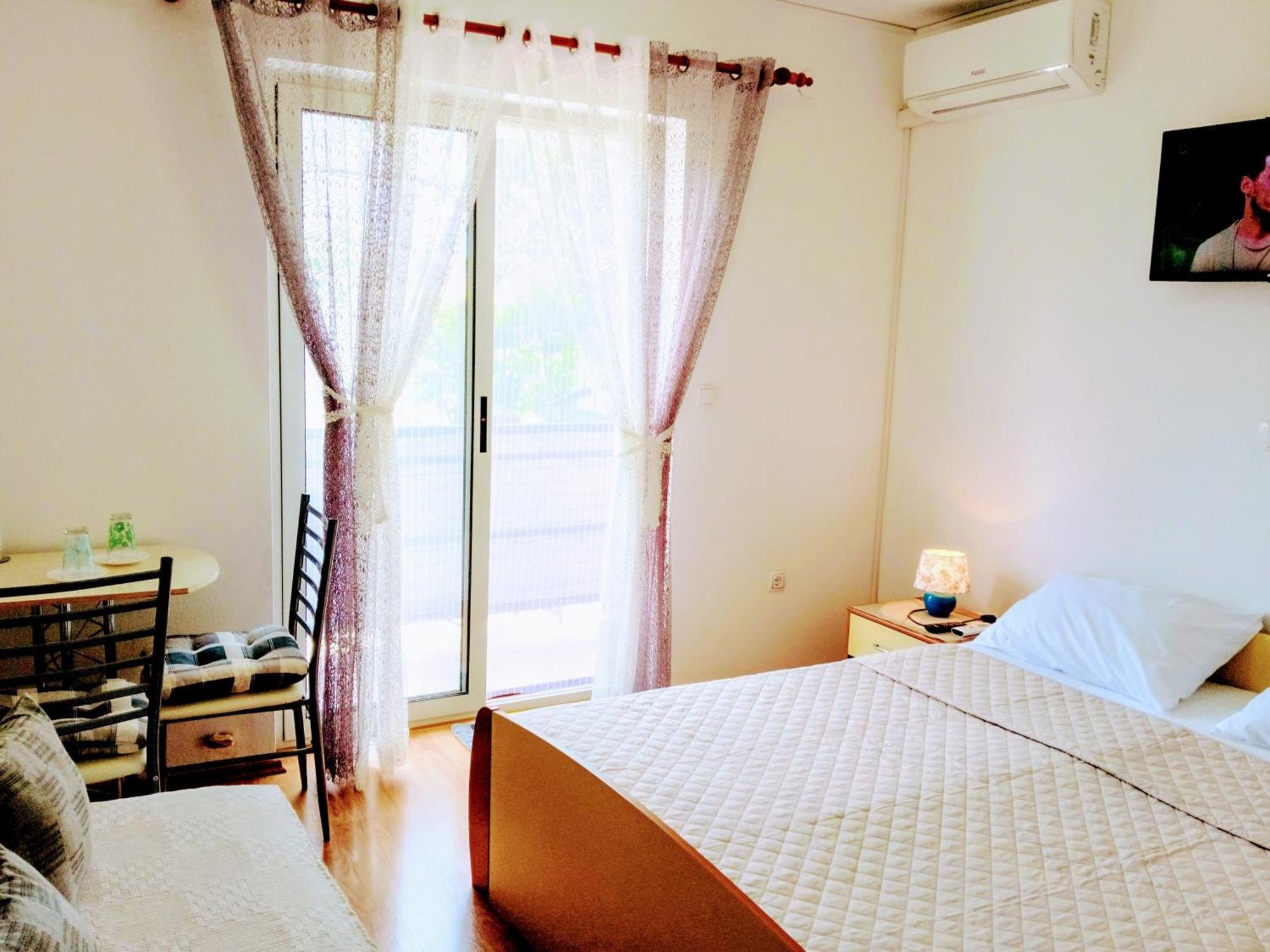 Apartments And Room Markovic Rovinjsko Selo Kültér fotó