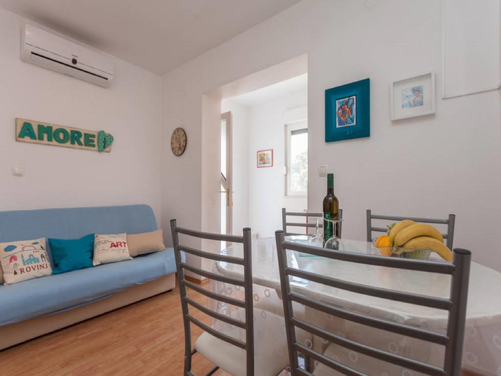 Apartments And Room Markovic Rovinjsko Selo Kültér fotó